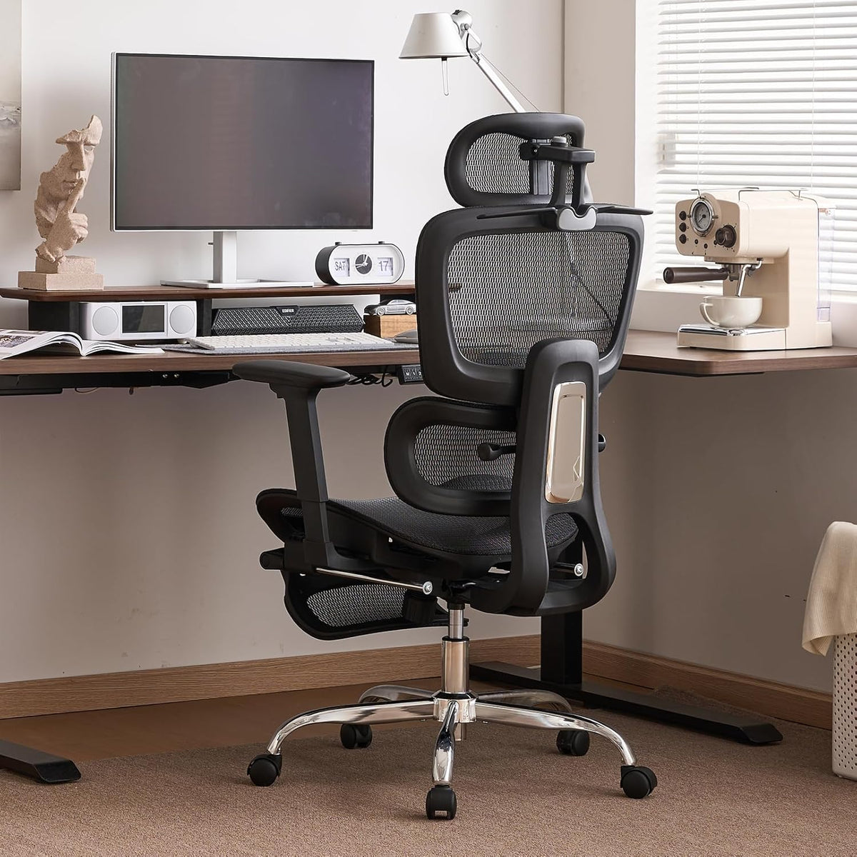 Ergonomische Bureaustoel met Voetensteun - 5-Zones Verstelbare Rugleuning, 2D Lendensteun, 3D Arm-/Hoofdsteun, 145° Kantelfunctie + Ademend Net voor Kantoor/Thuiswerk/Studie, Zwart