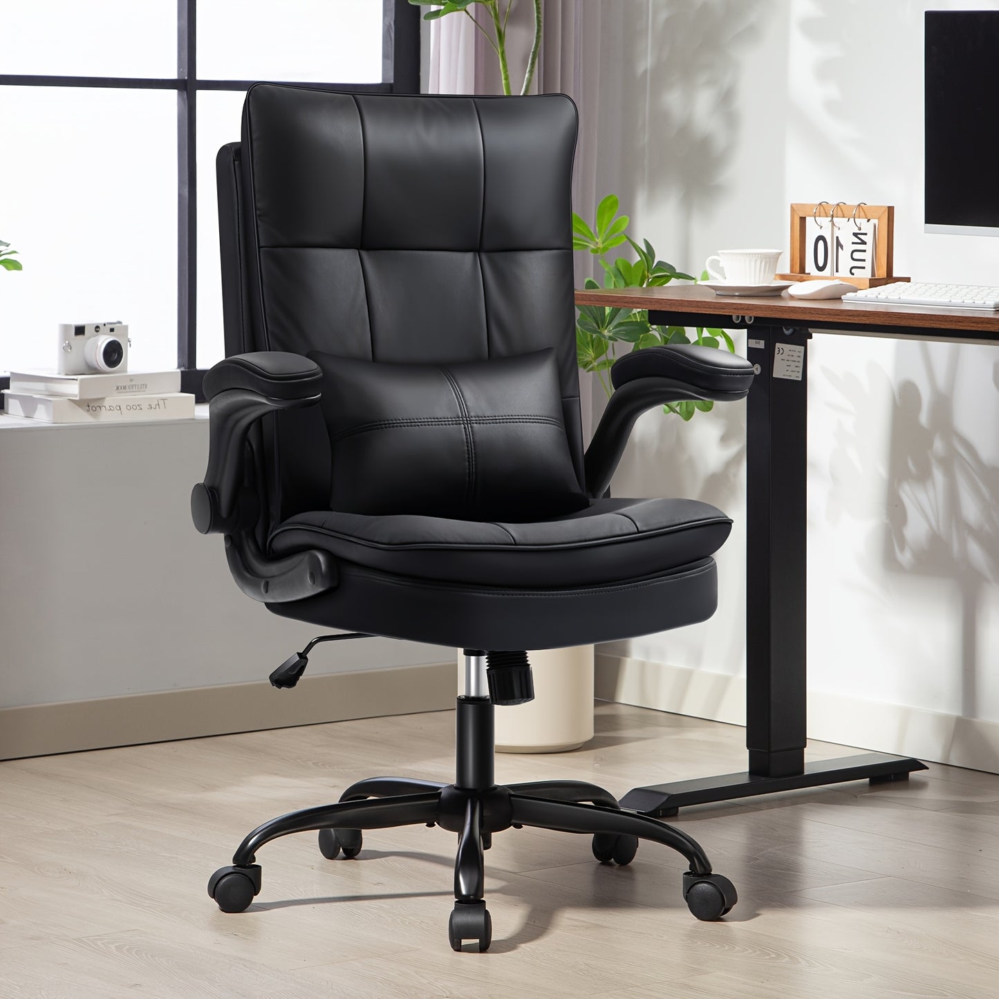 Bureaustoel – Ergonomische Stoel – Office Chair – Gamingstoel – Computerstoel – Dubbel Gevuld Rugkussen – Verstelbare Opklapbare Armleuningen – Draaifunctie & Kantelfunctie – Max 150 kg – Zwart
