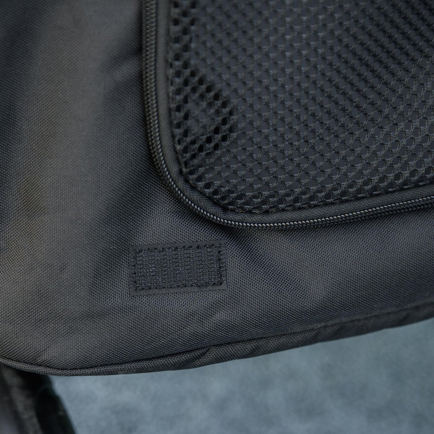 Hondenfietsaanhanger – Hondenfietskar – Hondenbuggy – Dierenkar – Fietskar – 3-in-1 Design – Stevig IJzeren Frame – Geschikt tot 10 kg – Grijze Oxford Stof – Reflectoren & Veiligheidsvlag