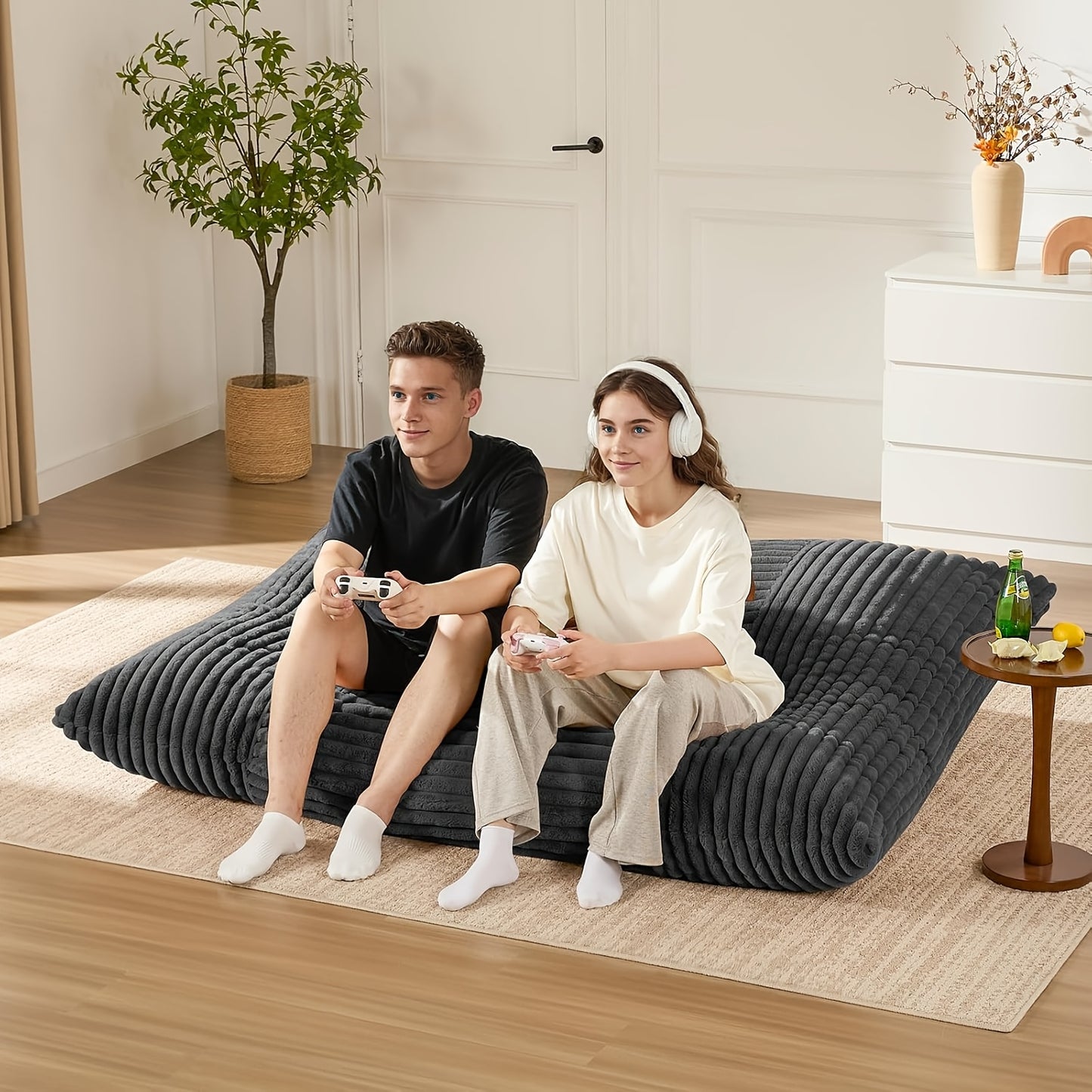 TV-kast – Mediamobiel – Dressoir – Tv-meubel – Kast Met Rotan Schuifdeuren – 175 cm Breed – Veel Opbergruimte – Rustiek Design Bruin