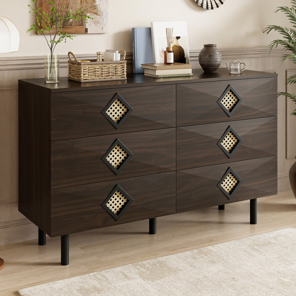Ladekast – Ladenkast – Kommode – Dressoir – Opbergkast – 6 Lades – Rieten Details – Metalen Poten – MDF & Spaanplaat – Houtkleurig met Zwarte en Gouden Accenten