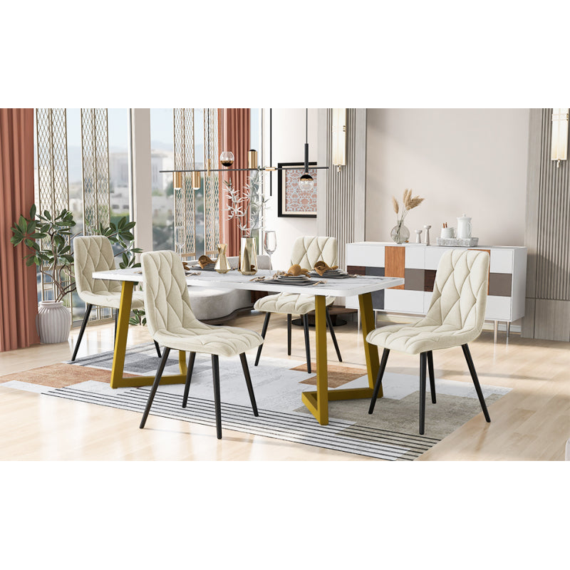 Eettafelset – Tafel met Stoelen – Eettafel en Stoelenset – Diningset – Beige Velvet Stoelen – 117×68×75 cm MDF Marmerlook Tafel – Gouden Metalen Poten