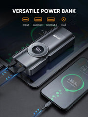 4 In 1 Accu Jumpstarter - Powerbank - Luchtcompressor - Bandenpomp - Multifunctioneel - Digitaal Display - Incl 3 Opzetstukjes - Incl Jumpstart Kabels - Nooit Zonder Stroom - 150 PSI - 20000 MAH - 2500 A - 15V