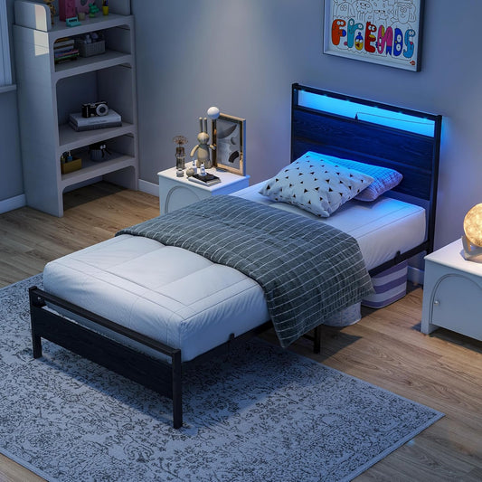 Bedframe van hout en metaal met laadstation en led, 90 x 200 cm, eenpersoonsbed met hoofdeinde en lattenbodem, functioneel