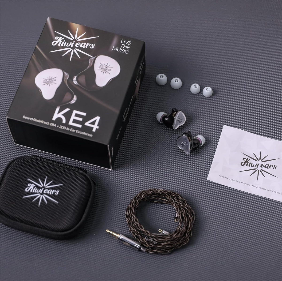 Hybride In-Ear Monitor – In-Ear Oordopjes – Bedrade Oortjes – IEM Oortjes – In-Ear Koptelefoon – Zilver – 2DD+2BA Hybride Driveropbouw – Afneembare 2-Pins Kabel