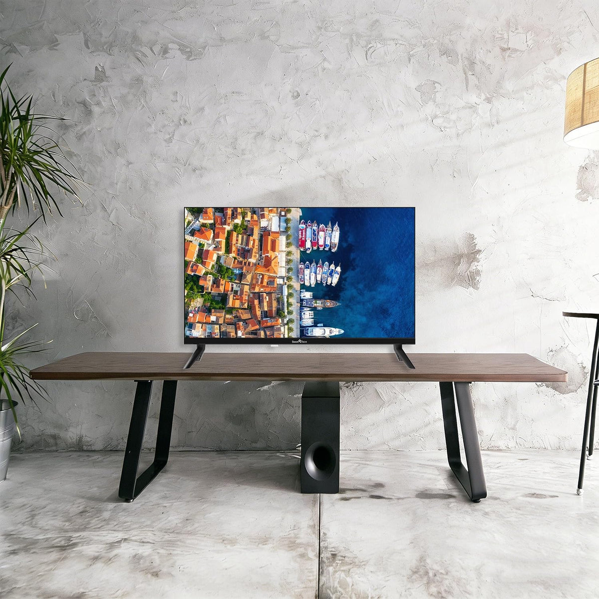 Smart Tech 24 inch (60 cm) HD LED TV Whale OS-24HH01V- Molotov, Netflix, Prime Video, Disney+ 3 x HDMI - 2 x USB -Dolby Digital+