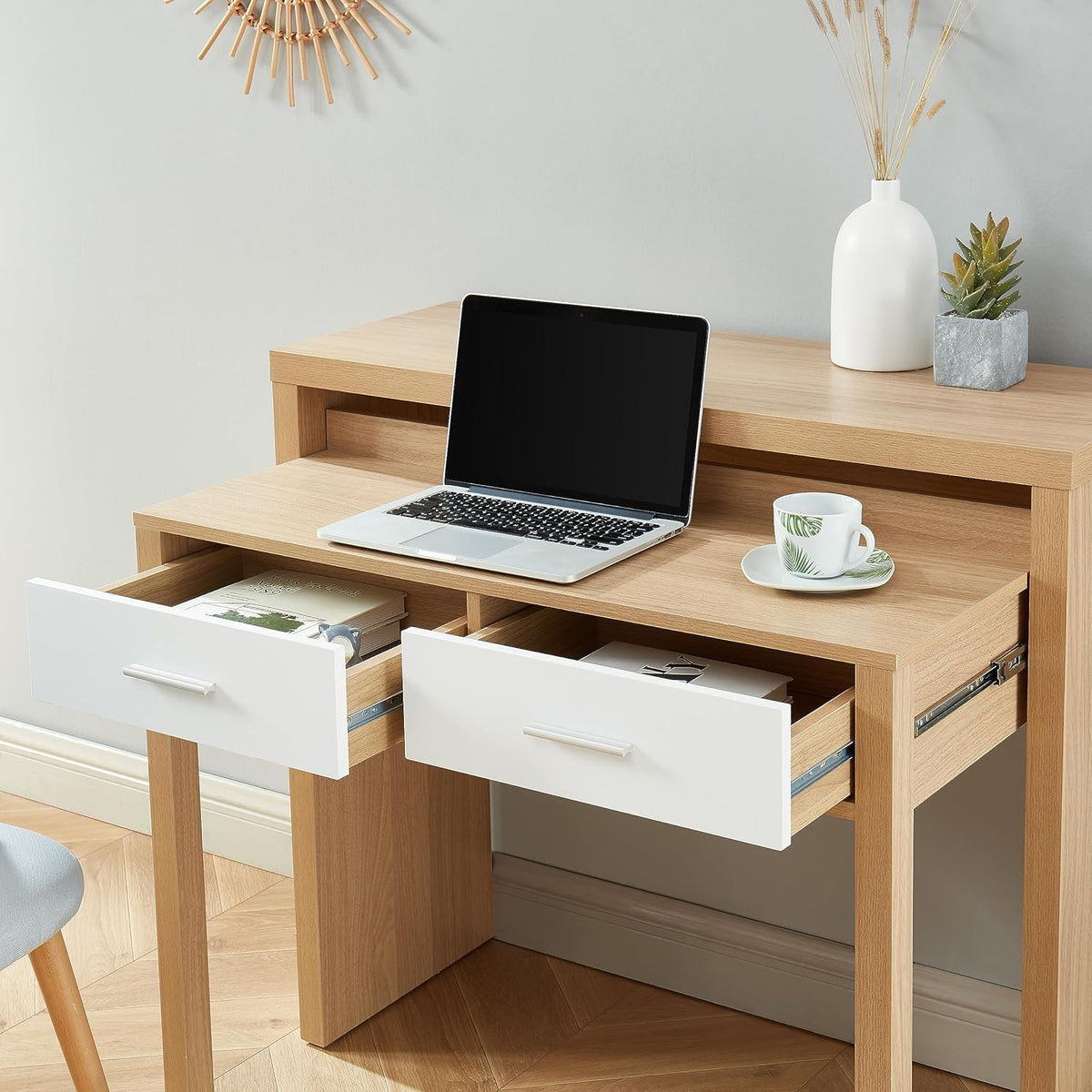BAÏTA - Uitschuifbaar bureau Studio wit en eikeneffect, 98,5 cm