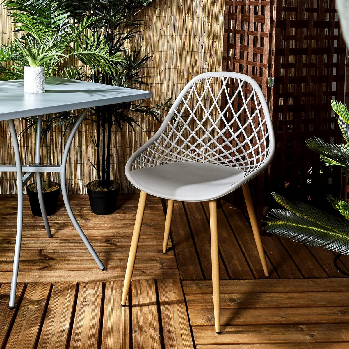 THE HOME DECO FACTORY 4 stuks stoelen voor buiten, Malaga, polypropyleen, taupe, bruin, 58 x 80,2 x 51,2 cm