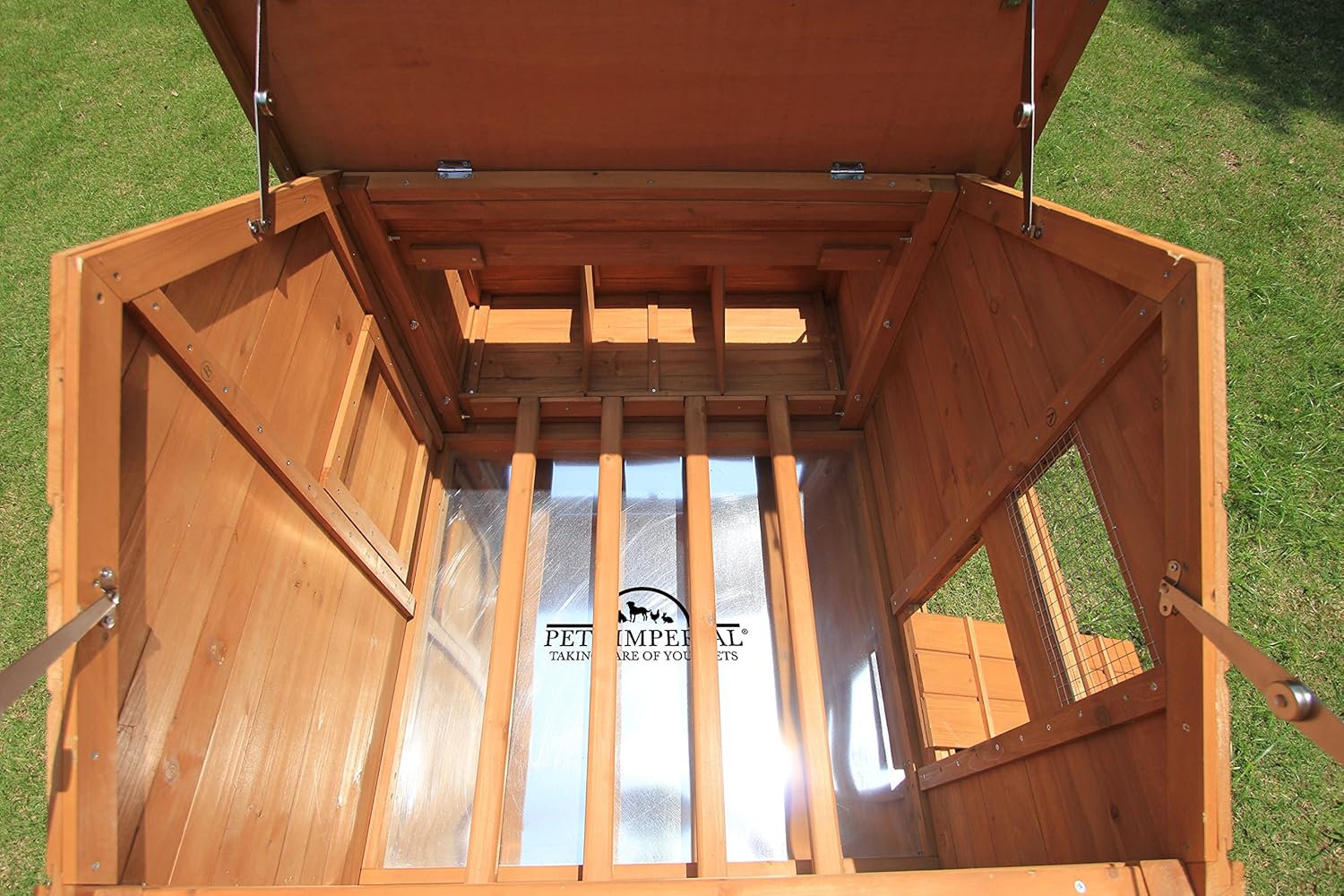 Pets Imperial Savoy Large Chicken Coop Single Nest Box Holds Up to 4 to 6 Birds Depending on Size - QUORE