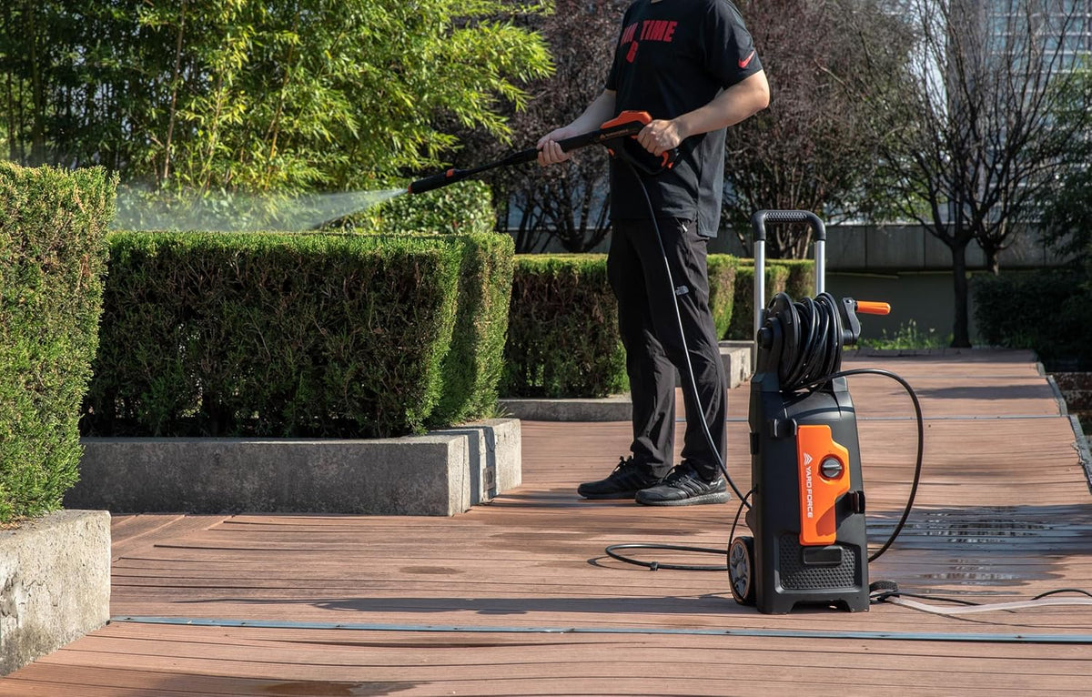 Yard Force EW U15C Hogedrukreiniger 2000 W | 150 bar max. | 440 l/h | Vario Twist & Turbo mondstuk | 6,5 m slang, geïntegreerde slanghaspel, telescopische handgreep, reinigingsmiddeltank