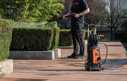Yard Force EW U15C Hogedrukreiniger 2000 W | 150 bar max. | 440 l/h | Vario Twist & Turbo mondstuk | 6,5 m slang, geïntegreerde slanghaspel, telescopische handgreep, reinigingsmiddeltank