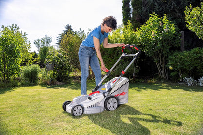 IKRA Elektrische Grasmaaier IERM 2043 T, 2000W, maaihoogte 30-75mm, maaibreedte 43cm, incl. reservemes & mulchkit