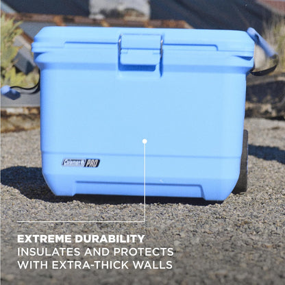 Coleman PRO Heavy-Duty geïsoleerde harde koeler met wielen | 52 L inhoud | Houdt ijs voor 5 dagen | Volledige schuimisolatie | Grote duurzame draagbare koelbox voor robuust buitengebruik en