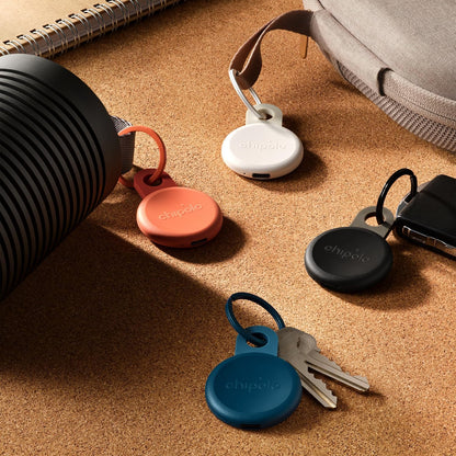 Chipolo LOOP-Oplaadbare Bluetooth tracking tag item locator voor sleutels & tassen, Apple Zoek mijn - compatibel of Google Vind plek, Laat telefoon rinkelen (4 Pack (Mix))