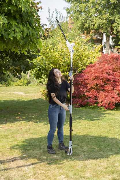 IKRA Accu Telescopische Heggenschaar ICPH 2040, incl. 2x accu 20V, snellader & schouderriem