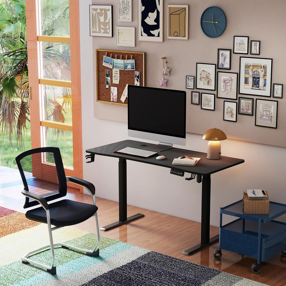 Height Adjustable Desk, 140 x 60 cm, Electric Computer Table, Desk Table with Type C Charging Port, Headphone Hook and Cup Holder, Electric Standing Table with Memory Function - QUORE
