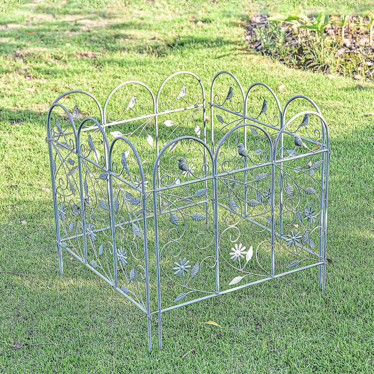 Sungmor Set van 4 tuinpiketomheining, rustieke stijl, decoratieve omheiningspanelen, 97 inch metalen grens vouwhek, tuintrellis voor klimplanten, dierenbarrière, landschapspad panelen