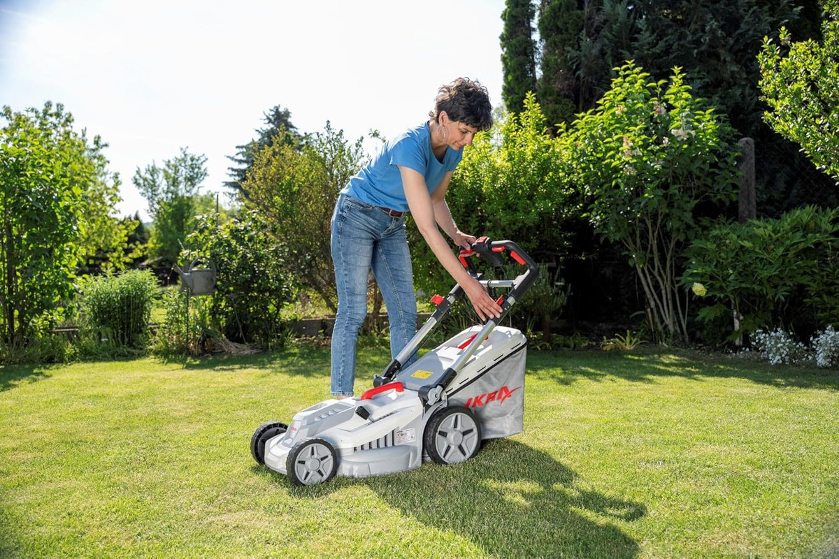 IKRA Elektrische Grasmaaier IERM 2043 T, 2000W, 5-standen maaihoogteverstelling 30-75mm, maaibreedte 43cm, incl. mulchkit