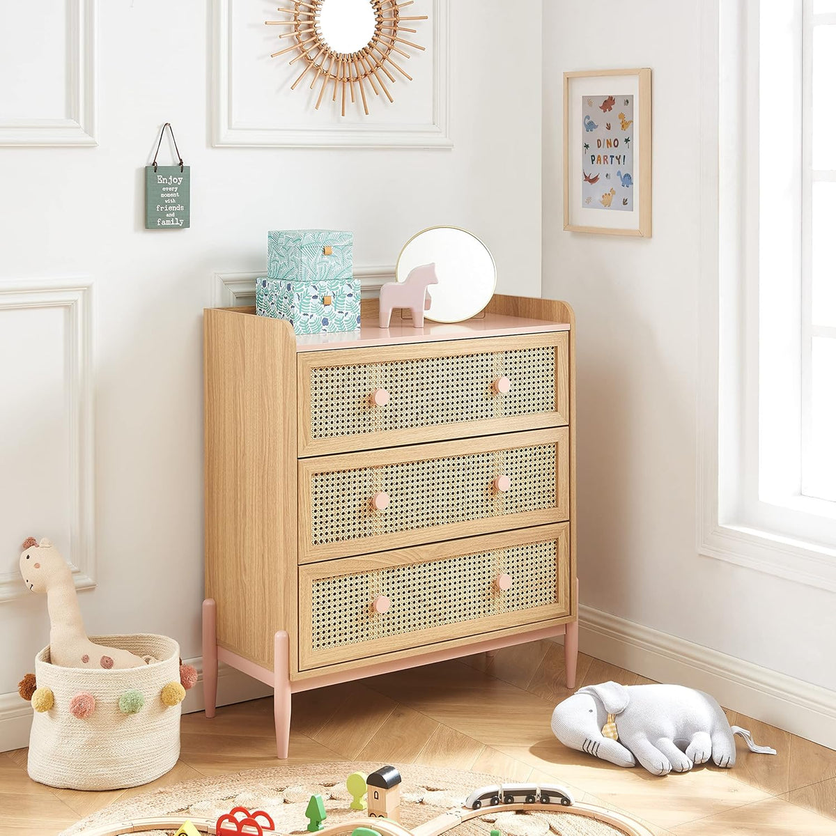BAÏTA Kindercommode Pablo roze en rotan riet