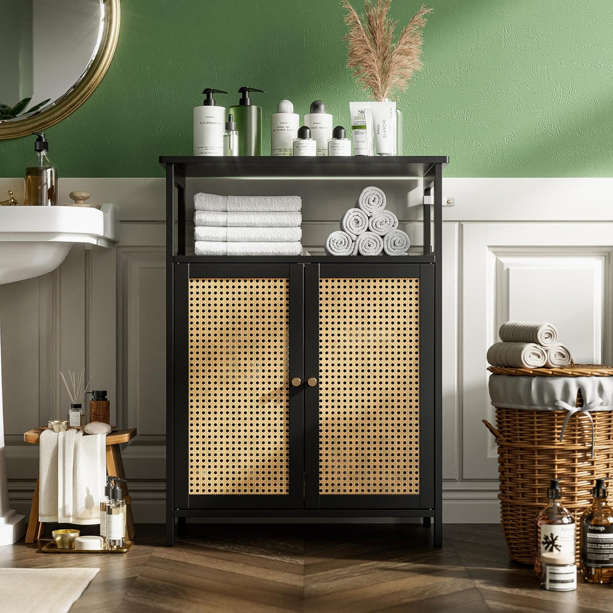 Bamboe Vloerkast – Opbergkast – Badkamerkast – Bijzettafel – Kast Met Rotan Deuren – Compact Formaat – Duurzaam Bamboe Materiaal - QUORE