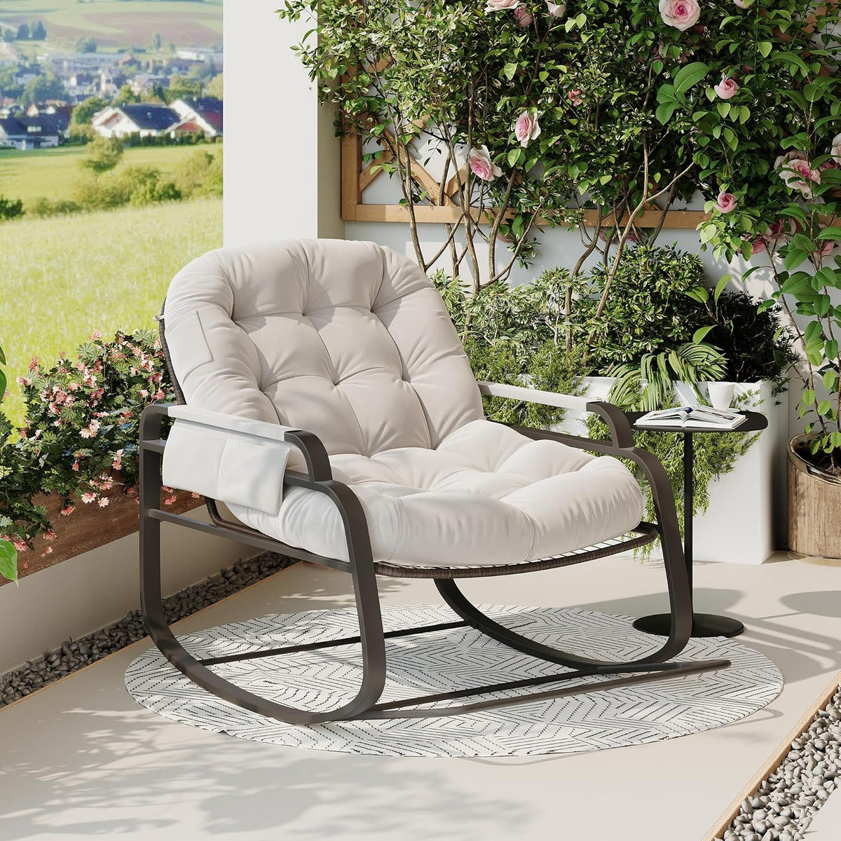 Rattan Schommelstoel – Schommelstoel Buiten – Schommelstoel Binnen – Relaxstoel – Lounge Stoel – Brede Design Schommelstoel – Inklapbare Voetensteun – Stevig Stalen Frame