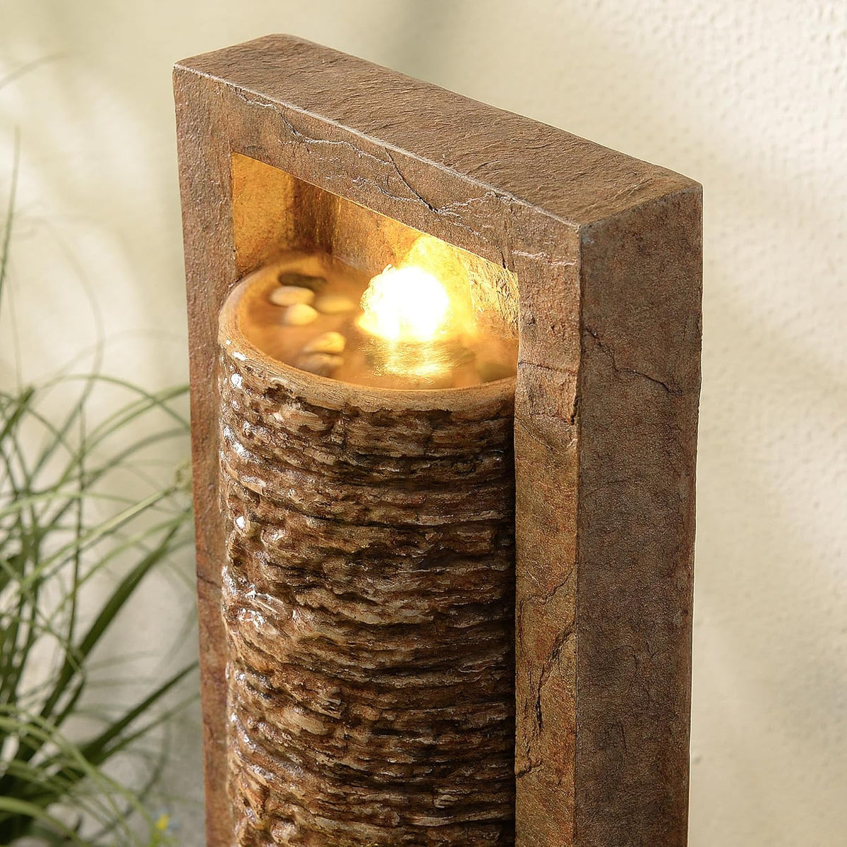 Teamson Home Tuin Buitenfontein Hoge Watervalfontein met Warme LED-verlichting Gelaagd Rotsontwerp Bruin