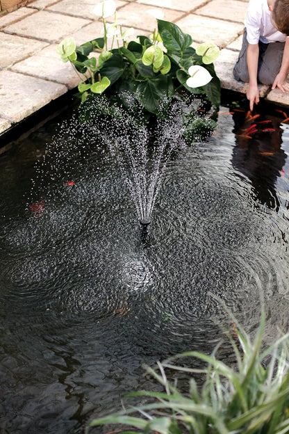 Vijverpomp – Fonteinpomp – Filterpomp – Watervalpomp – Beeklooppomp – Krachtig en Energiezuinig – Verstelbare Verlengleidingen en 5 Fonteinkoppen