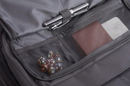 Tabletop Tyrant Bordspel Rugzak, Game Storage Rugzak met Gewatteerde Schouderbanden, Reistas voor Bordspellen, Dobbelstenen, Trading Kaarten en Accessoires, Waterdicht en Past op de meeste bordspellen