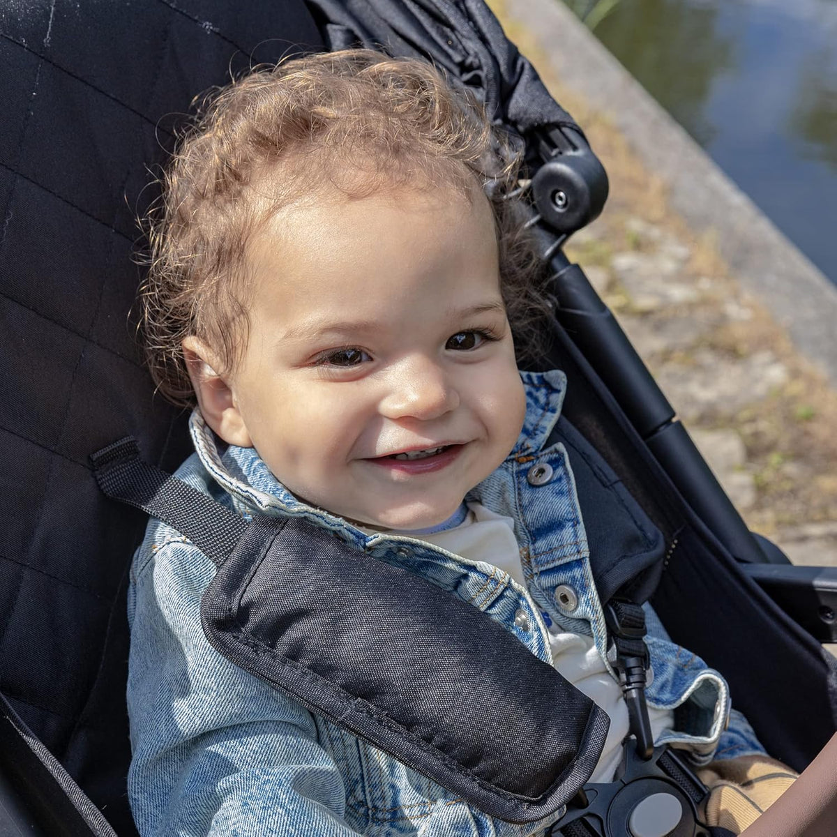 Bebeconfort Ingenious, Kinderwagen vanaf de geboorte, Compacte kinderwagen, Kinderwagen met vlakke ligstand, Vanaf de geboorte tot circa 4 jaar, Tot 22 kg, Major Black