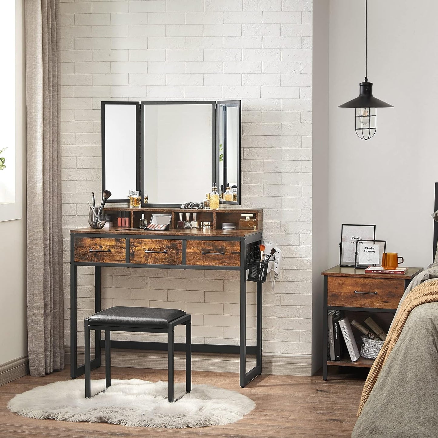Kaptafel - met kruk en opklapbare spiegel - Cosmeticatafel - Damestafel - Hout - Bruin/Zwart - QUORE