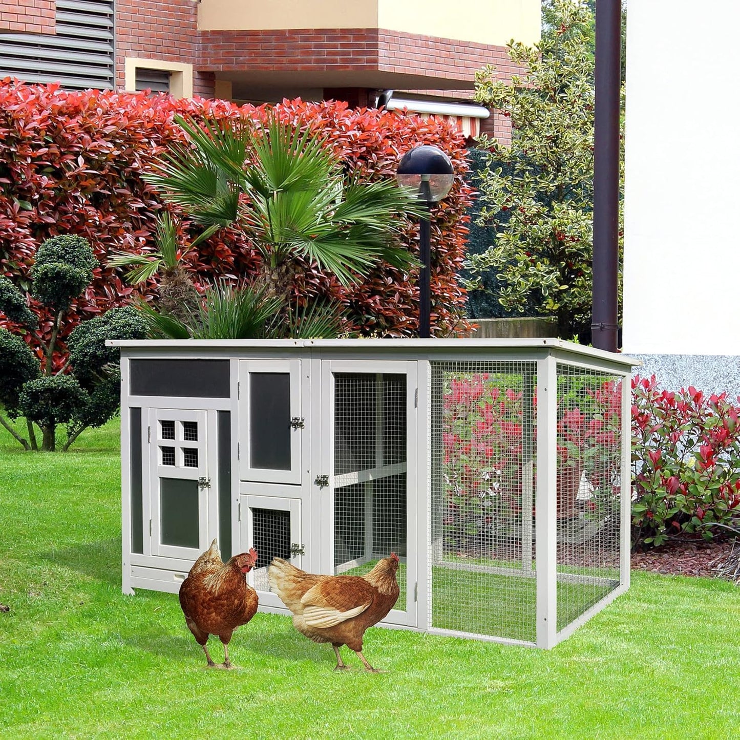 Kippenhok – Kippenhuis – Chicken Coop – Pluimveehok – Eierenhok – Geschikt Voor 2-4 Kippen – Gemaakt Van Stevig Dennenhout – Waterdicht Isolerend Dak - QUORE