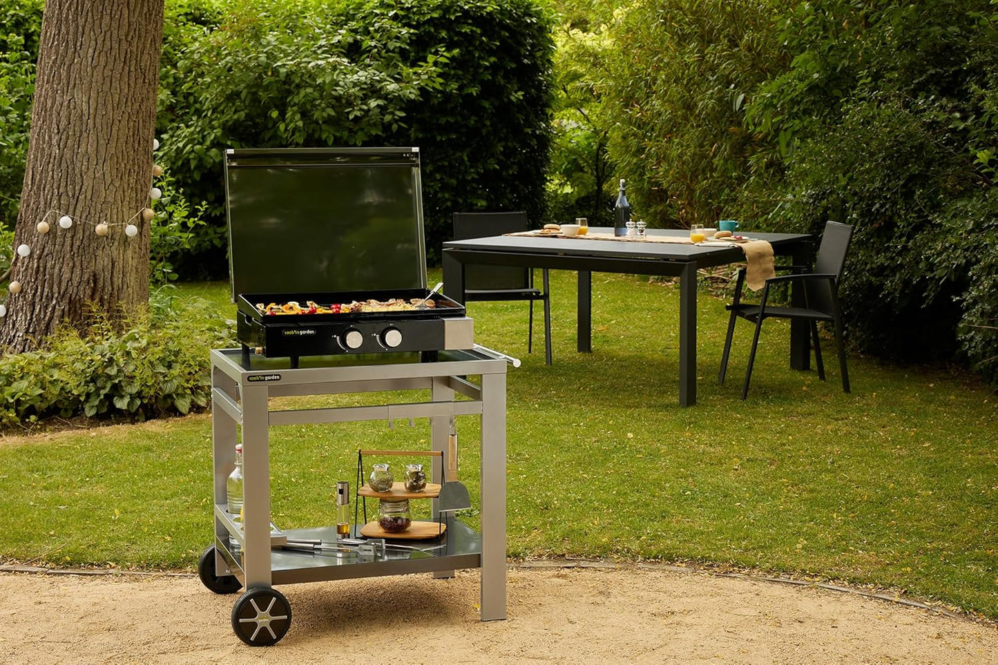 Cook'in Garden, Tuinwagen Media M trolley met werkblad, meubels op wielen, buitenkeuken, ideale houder voor grillplaat of barbecue, gemakkelijk te verplaatsen, L 93,5 × B 67 × H 80,5 cm