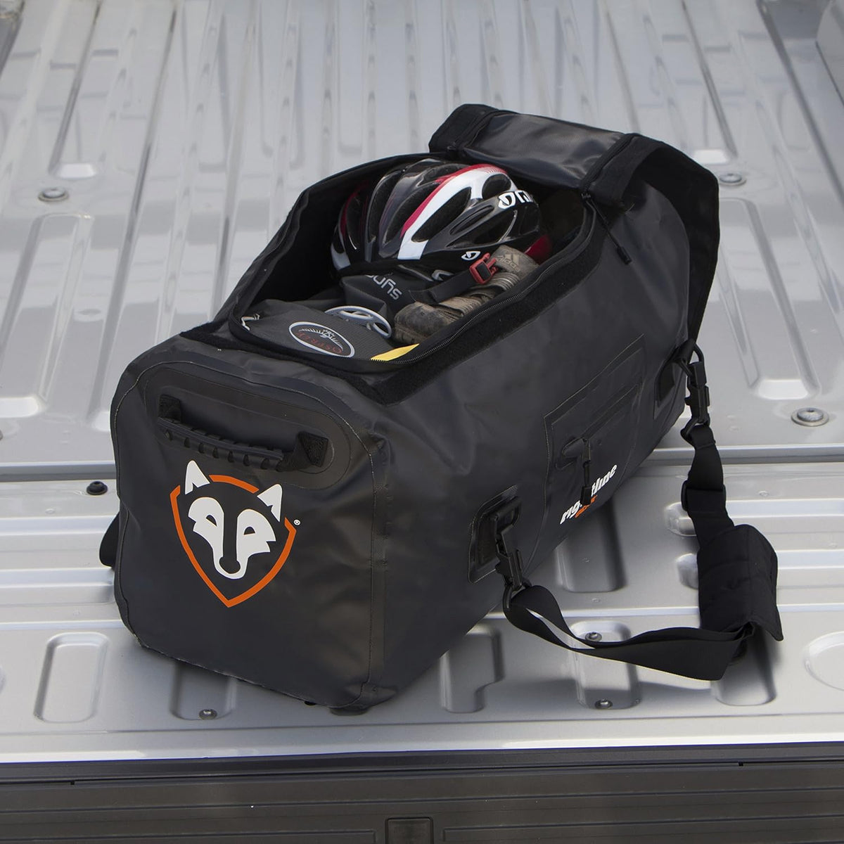 Rightline Gear 100J86-B Cargo Duffle Bag, zwart