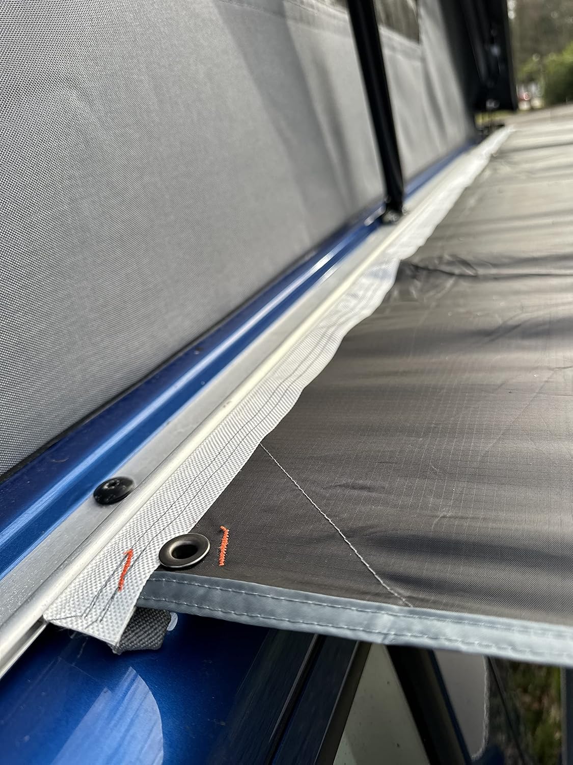 Wild Earth DELUX Zonnedak Luifel voor VW Camper Van Camper RV 2.4m x 3m Zwart