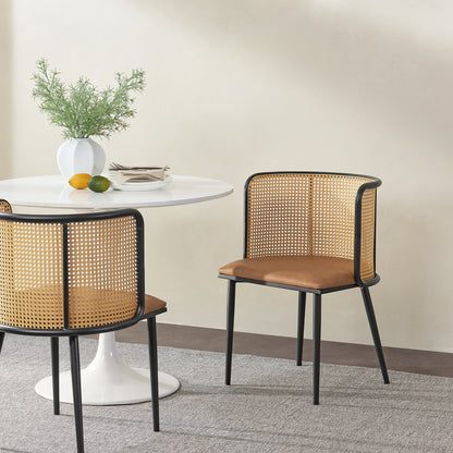Eetkamerstoel – Stoel – Kuipstoel – Meubel – Woonkamerstoel – Set van 2 – Rattan Rugleuning – Kunstleer Bekleding – Stevig Metalen Frame – Hoge Zitcomfort