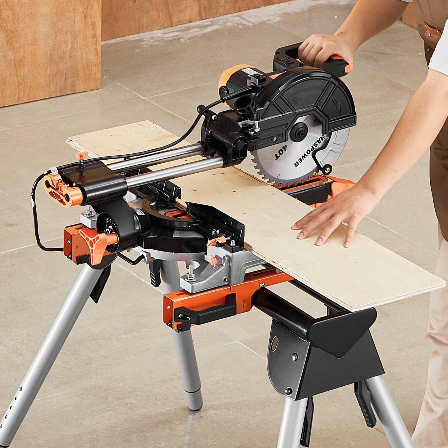 Afkortzaagstandaard – Zaagstandaard – Verstekzaagstandaard – Zaagtafel – Werkbank – Verstelbare Hoogte 74-84 cm – Stalen Frame 150 kg Draagvermogen