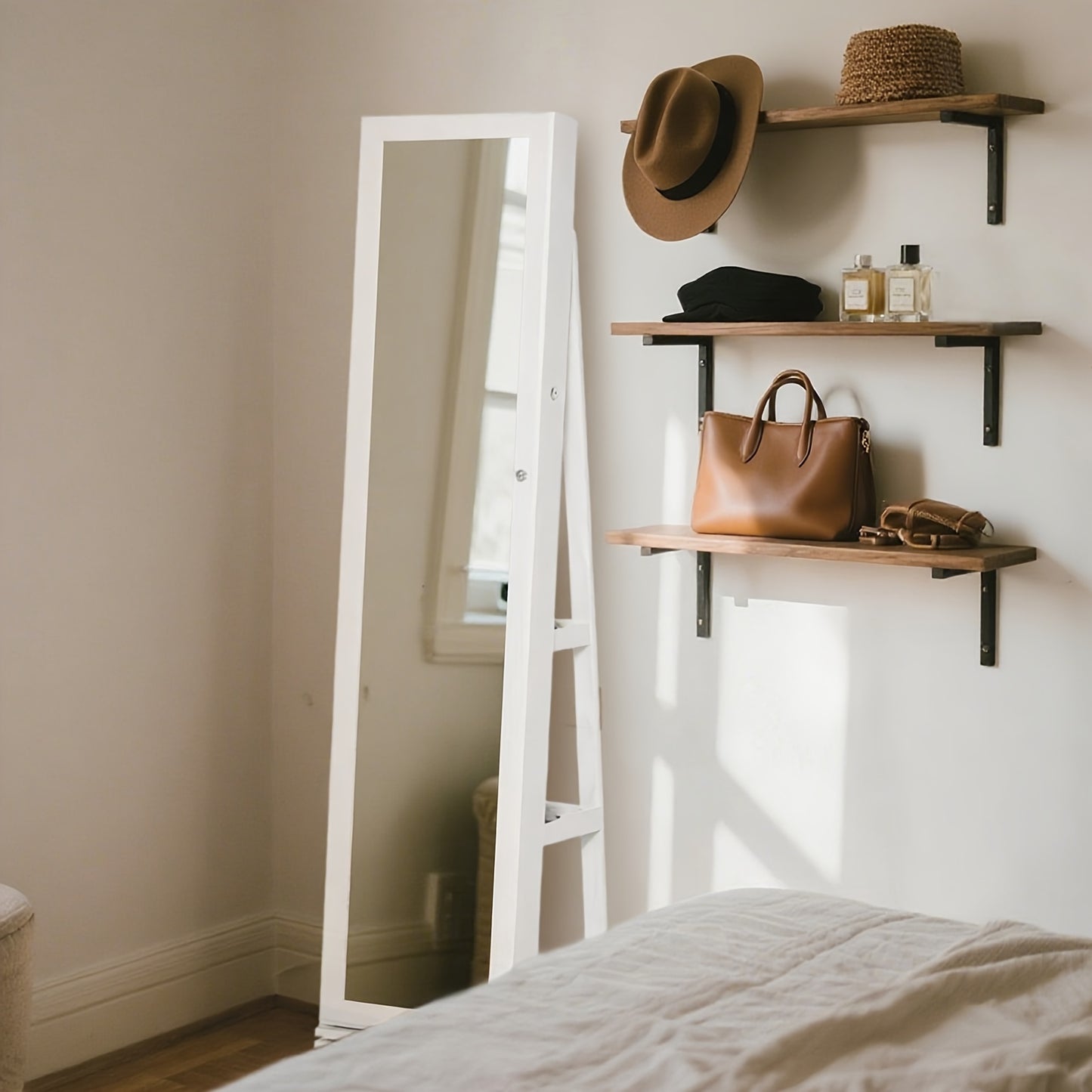 360° Draaibare Sieradencabinet – Sieradenkast – Make-up Organizer – Opbergkast – Sieradenrek – Volledige Spiegel – Duurzaam Houten Materiaal – Verticale Ruimtebesparende Stijl – Natuurlijke Houtkleur