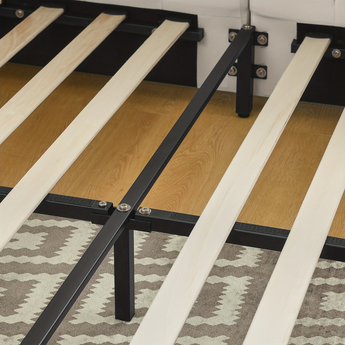 Bedframe – Tweepersoonsbed – Platformbed – Slaapbank – Bedombouw – Modern Design – Hoog Hoofdbord – Hoogwaardig Bamboe – Eenvoudige Montage