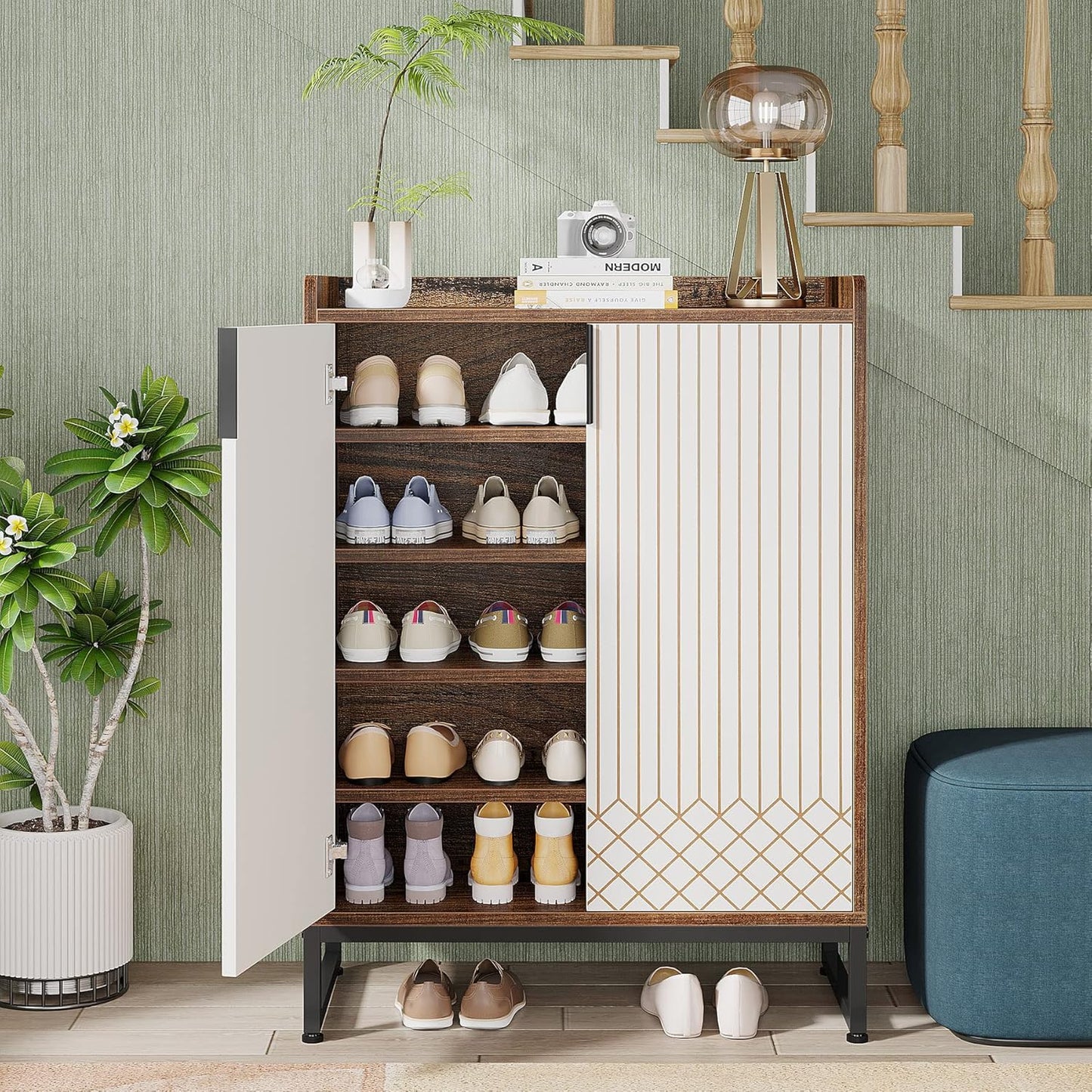 Schoenenkast – Schoenenrek – Schoenenopberger – Halkast – Schoenenkastje – 25 Paar Capaciteit – Compact Met Metalen Frame – Moderne Smalle Schoenenkast Met 2 Deuren – Wit Bruin