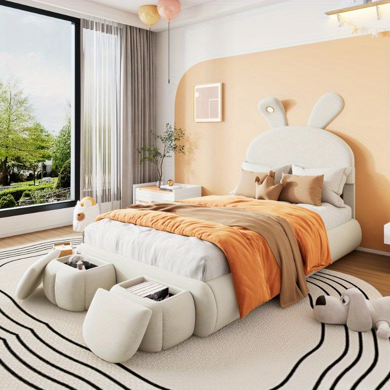 Eenpersoonsbed – Slaapbed – Bedframe – Kinderbed – Stapelbed – Beige Stoffen Bekleding – Verstelbare Warmlichtstrips – Inclusief 2 Opberghockers – 90x200 cm