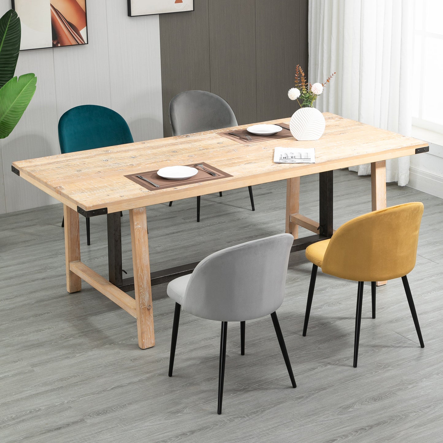 Scandinavische Eetkamerstoel – Stoel – Kuipstoel – Bistrostoel – Designstoel – Velvet Bekleding – Ergonomische Rugleuning – Set Van 4 – Met Metalen Zwarte Poten – Verkrijgbaar In Blauw, Lichtgrijs, Donkergrijs En Geel