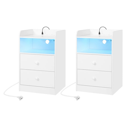 Nachtkastje - Bijzettafel - Set van 2 - Nachtkastje met Oplaadstation – 2 USB-poorten - 2 Stopcontacten – Bijzettafel met Verstelbare LED-Verlichting – Houten Overbedtafel – Modern Slaapkamermeubel - 40x64x35 cm - Wit - QUORE