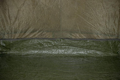 Solar Tackle Green Undercover Camo Capsule (geschikt 2-Man Bivvy) met elastische schakelaars, geïntegreerd grondblad, binnengaas, versterkte bevestigingslussen, eenheidsmaat