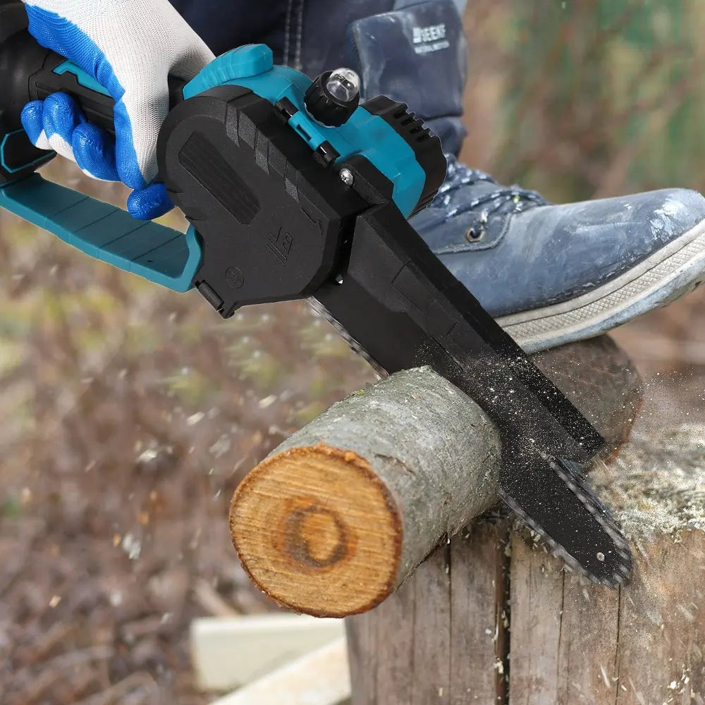 Mini Kettingzaag - Snoeizaag - Handzaag - Kettingzaag - 8 Inch - Draagbaar - Draadloos - 2000W - voor Tuin - Houtbewerking - 2 Accu’s
