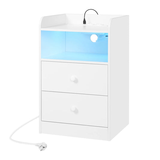 Nachtkastje - Bijzettafel - Nachtkastje met Oplaadstation – 2 USB-poorten - 2 Stopcontacten – Bijzettafel met Verstelbare LED-Verlichting – Houten Overbedtafel – Modern Slaapkamermeubel - 40x64x35 cm - Wit - QUORE