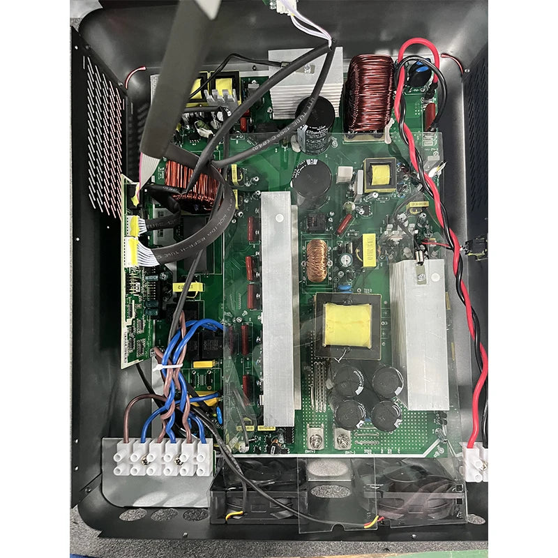 Hybride Omvormer – Zonne-energie Omvormer – Off-Grid Omvormer – Netgebonden Omvormer – 3600W Output – 97% Efficiëntie