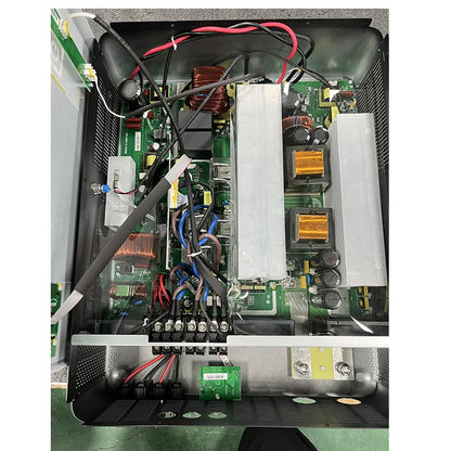 Hybrid Zonnestroomomvormer – Hybride Omvormer – Solar Inverter – Zonne-energie Omvormer – 10,2 kW Vermogen – Wifi Monitoring