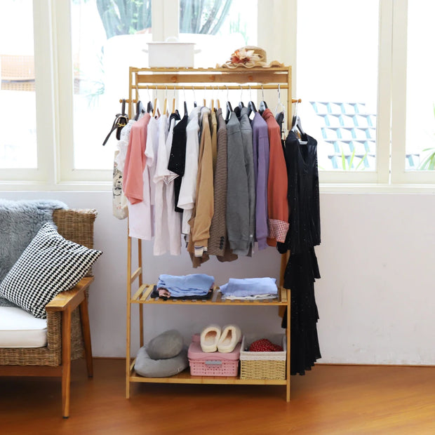 Kledingrek - Kledinghangers - Kledingrek Hout - 2-laags- Bamboe - Moderne Stijl - Opbergrek voor Schoenen & Kleding - Gewichtscapaciteit 100kg/ 220lbs - 80x43.5x165cm/ 31.5x17.1x65inch - Natuurlijke Houten Kleur