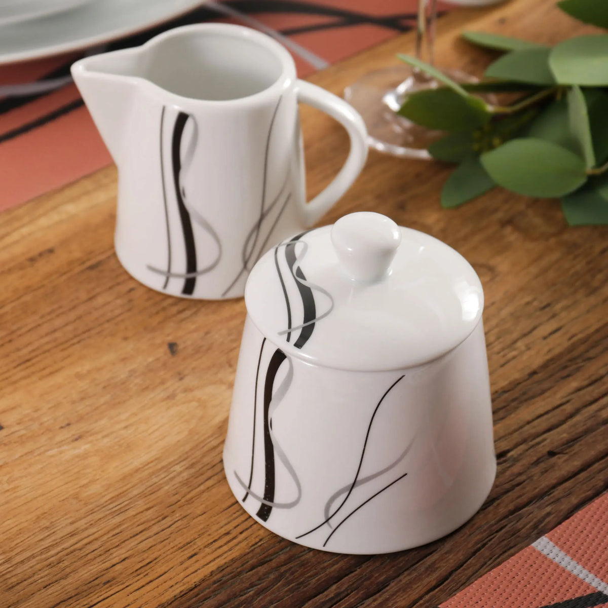 Serviesset - Servies - Plate - Compleet Tafelservies - Borden - Schalen - Kopjes - Mokken - Eierbekers - Melkkannetje - Suikerpot – 50-Delige - Hoogwaardig