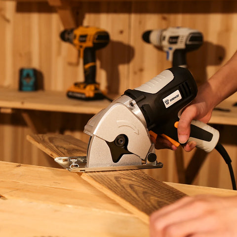 Deko - DKMS85Q2 - Cirkelzaag - 230V - 600W - 50Hz - 7000rpm - Zaagcapaciteit 85mm - Parallelgeleider - Ergonomische handgreep - Cirkelzaagmachine